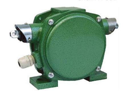 兩級跑偏開關(guān)PJZY-400-B、兩極跑偏開關(guān)XLPP-D-20-45價格